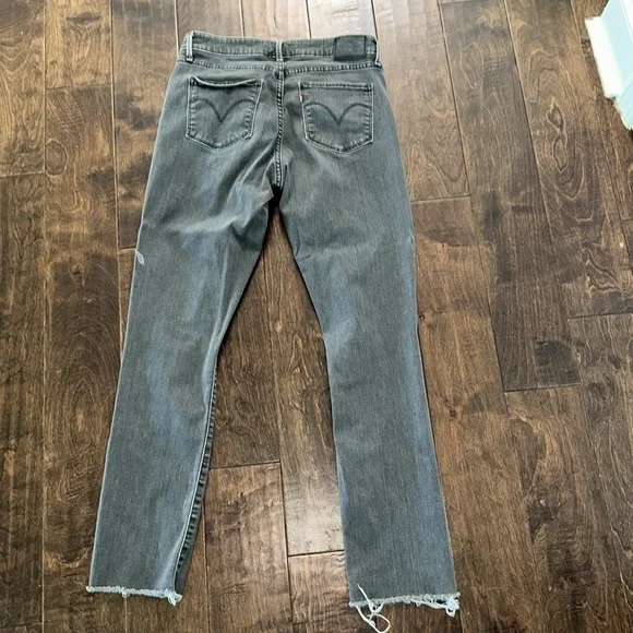 Levi’s Classic Mid-rise Skinny Jeans Size 12 EUC - Picture 5 of 6